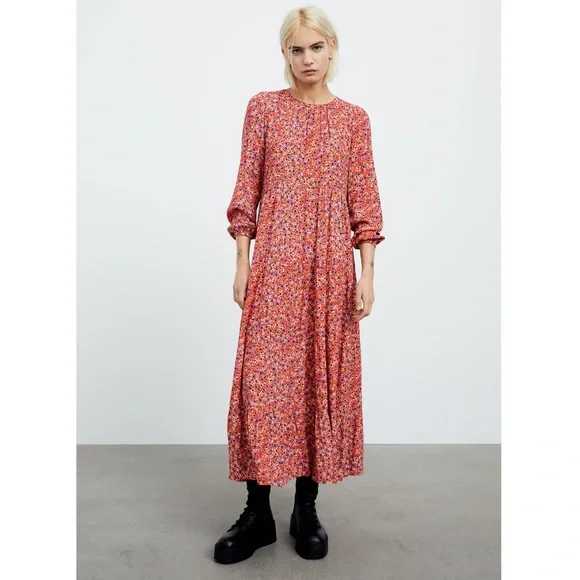 knee length dresses for ladies Zara Floral Dress  Bombay Closet Cleanse